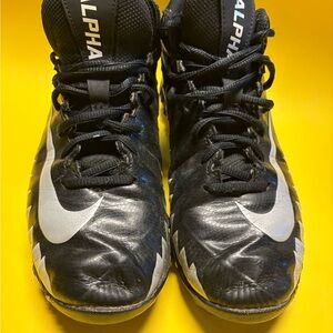 Nike Alpha Black Football Cleats 🏈